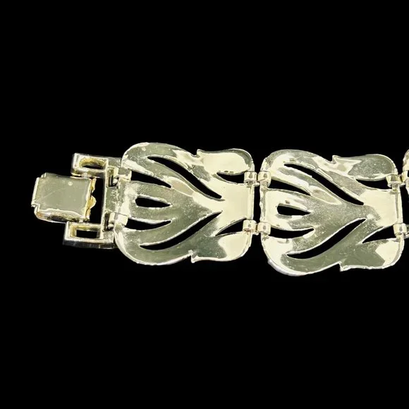 Chunky Gold Tone 4 Panel Link Bracelet 7 1/2" (4797) - Picture 5 of 7